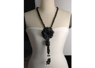 女性黒のパーソナライズされた布花手作りネックレス セーター ・ ブラウス