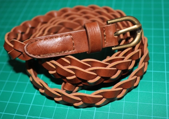 女性のための Eco の友人のブラウン PU の組みひもベルト銀製の金のバックルとの 1.5cm