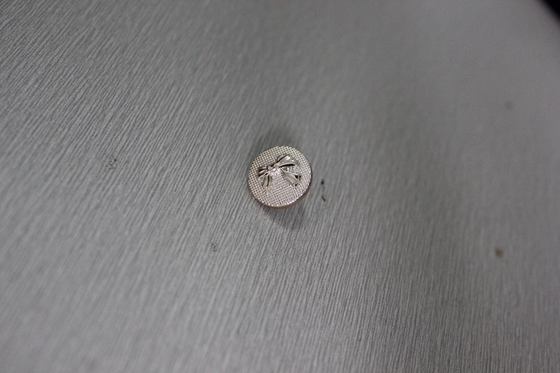 めっきの金属の注文の衣類ボタン