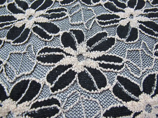 黒い/白女性のための Garment Sunflower Pattern CY-DK0008 伸縮性があるレースの生地を編みました