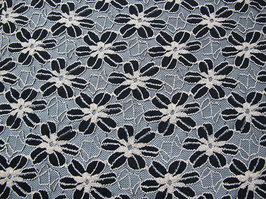 黒い/白女性のための Garment Sunflower Pattern CY-DK0008 伸縮性があるレースの生地を編みました