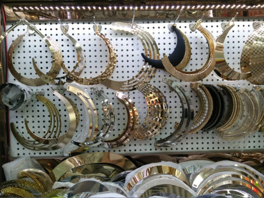 衣服/女性のスーツのための専門の合金のめっきの金属のトリム